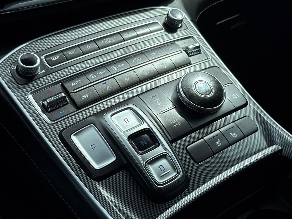Certified 2023 Hyundai Santa Fe SEL w/ Premium Package image 25