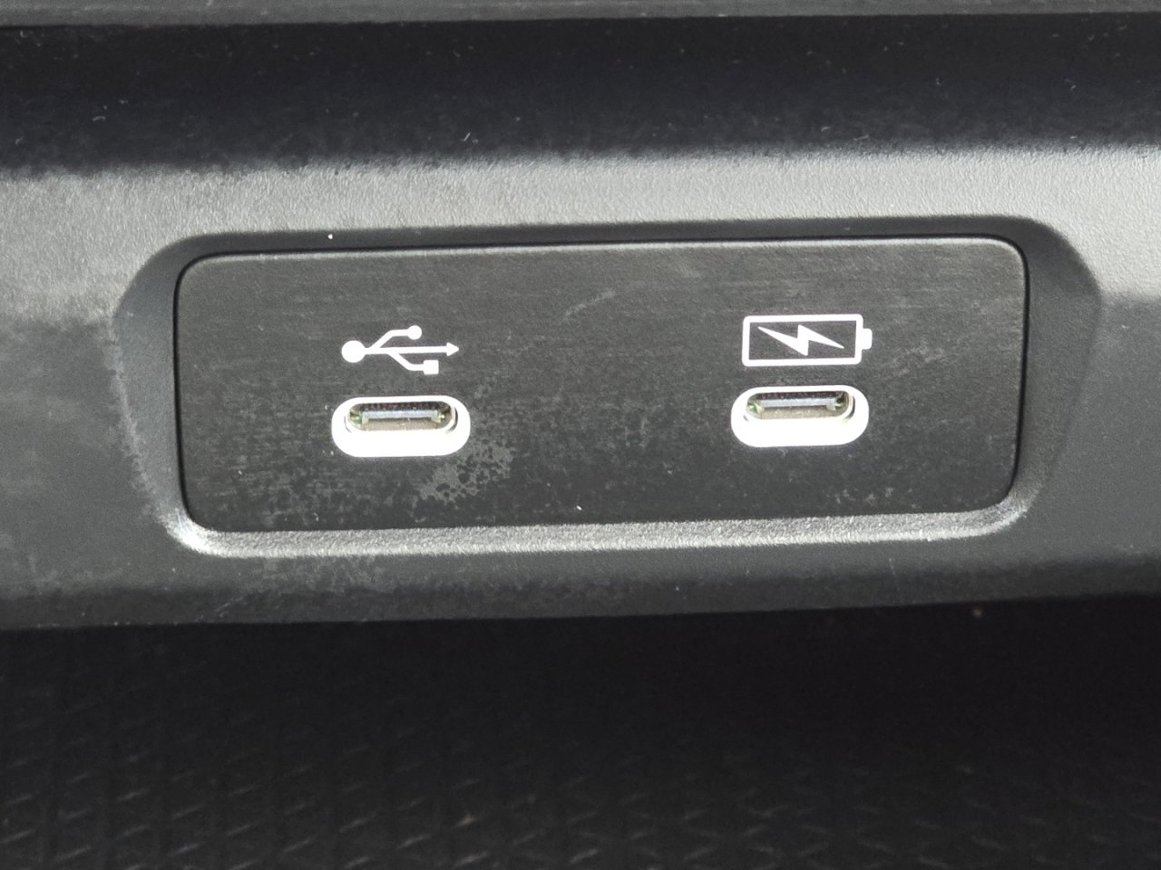 Certified 2024 Honda Accord EX image 9