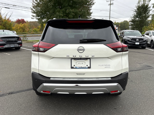 Used 2023 Nissan Rogue Platinum w/ Platinum Premium Package AWD/4WD image 3