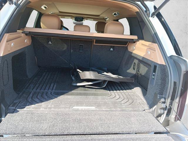 Used 2026 Land Rover Range Rover SE AWD/4WD image 6