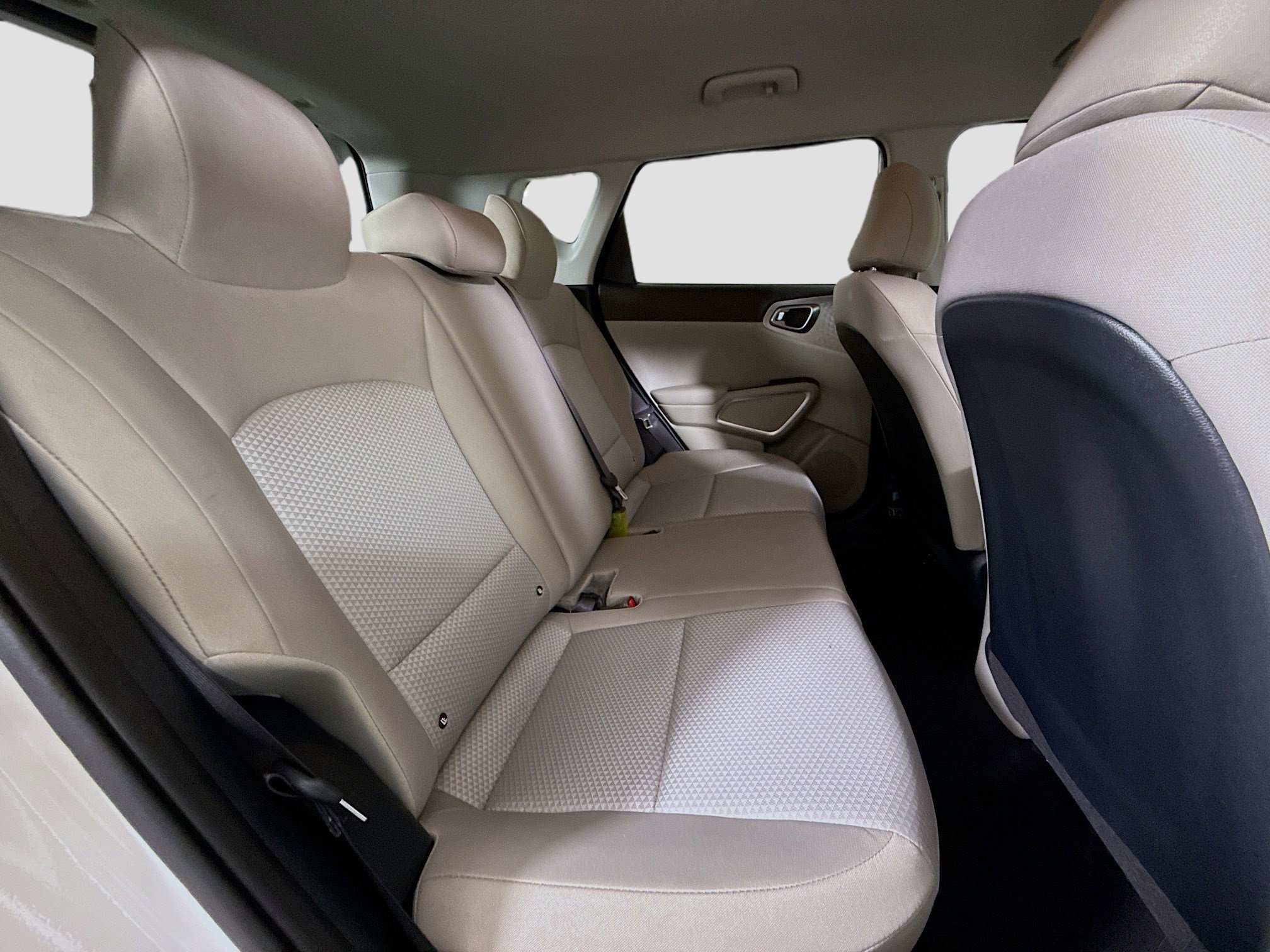 Used 2024 Kia Soul LX image 26