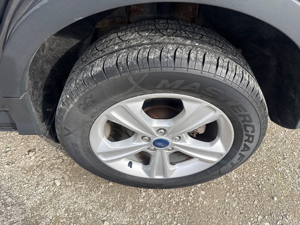 Used 2014 Ford Escape SE w/ Equipment Group 201A image 19