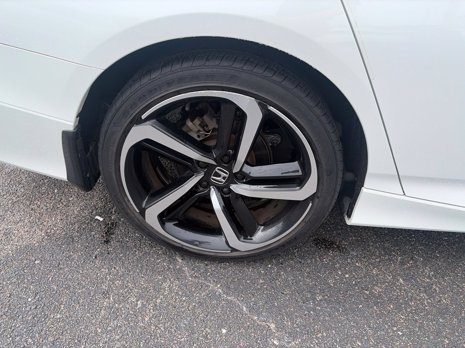 Used 2020 Honda Accord Sport image 10