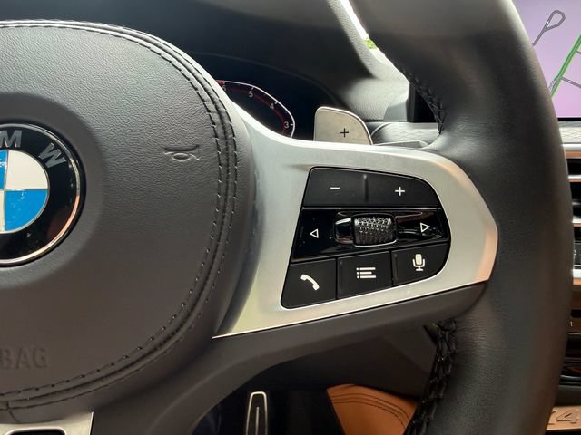 Used 2023 BMW X4 xDrive30i w/ M Sport Package AWD/4WD image 25