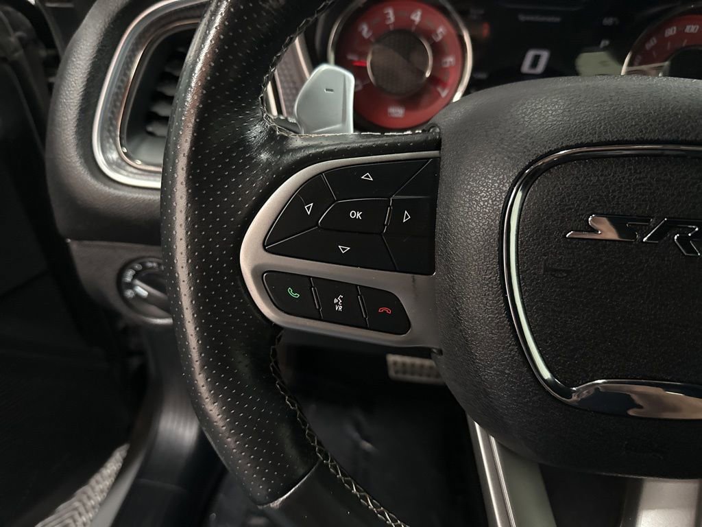 Used 2019 Dodge Challenger SRT Hellcat RWD image 16