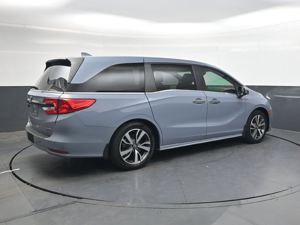 Certified 2023 Honda Odyssey Touring image 4