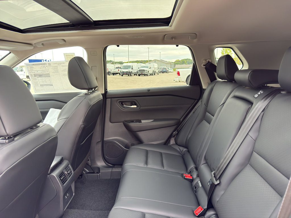 New 2026 Nissan Rogue SV w/ SV Premium Package image 33
