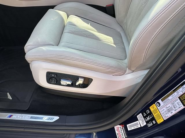 Used 2021 BMW X7 M50i AWD/4WD image 27