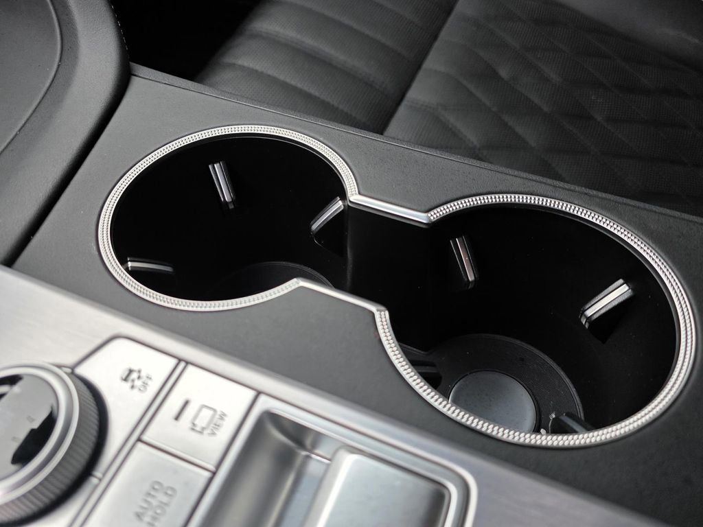 Used 2021 Genesis G70 2.0T w/ Prestige Package image 31