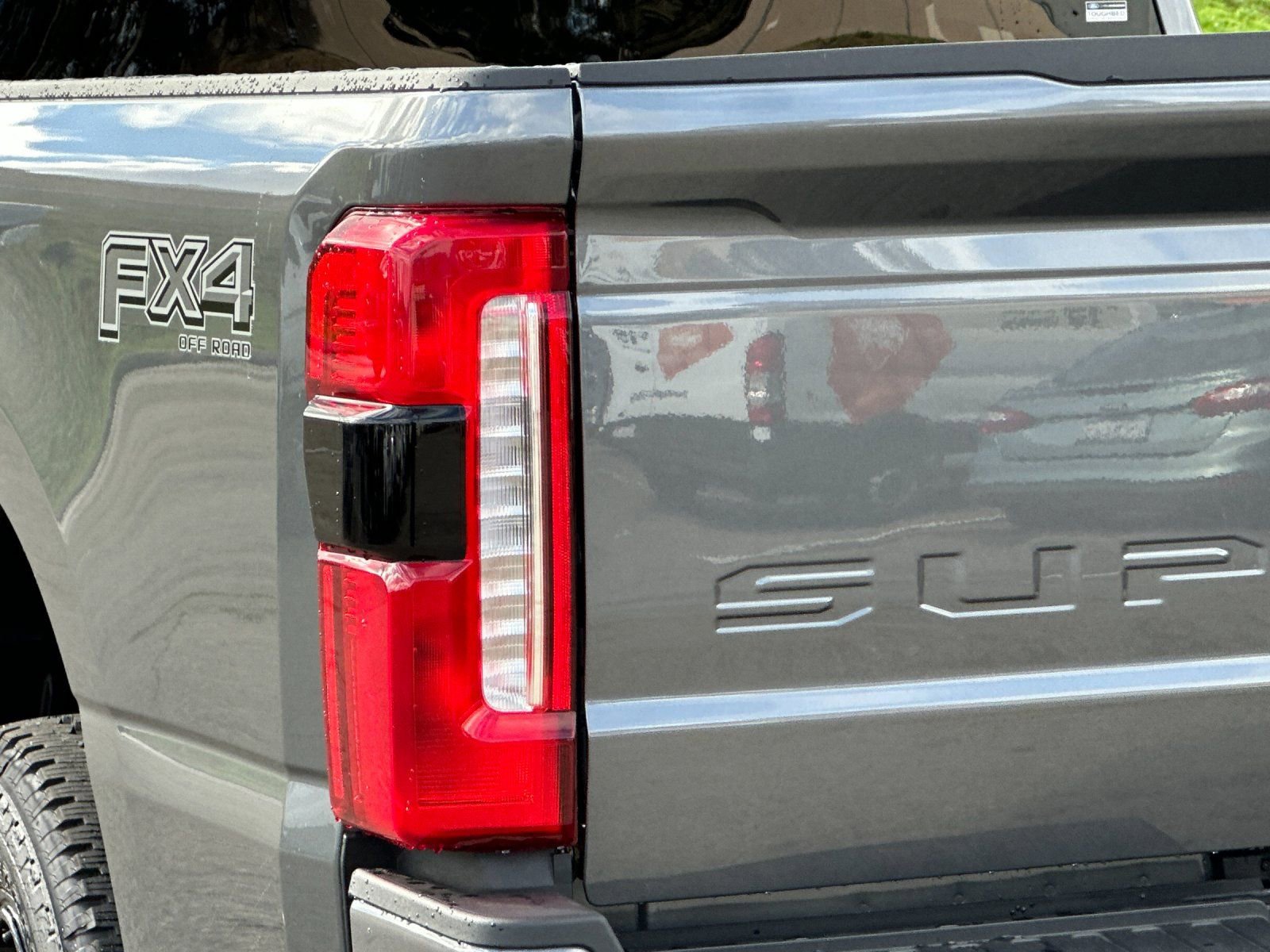 New 2026 Ford F350 Lariat w/ Black Appearance Package image 34