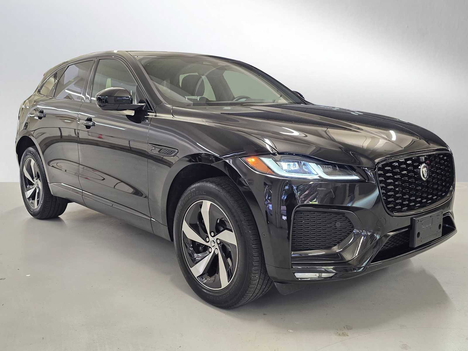 Used 2026 Jaguar F-PACE R-Dynamic S AWD/4WD image 7