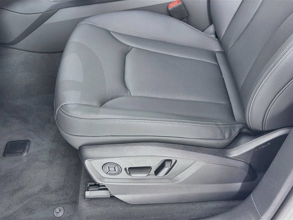 New 2026 Audi Q8 Premium Plus AWD/4WD image 20
