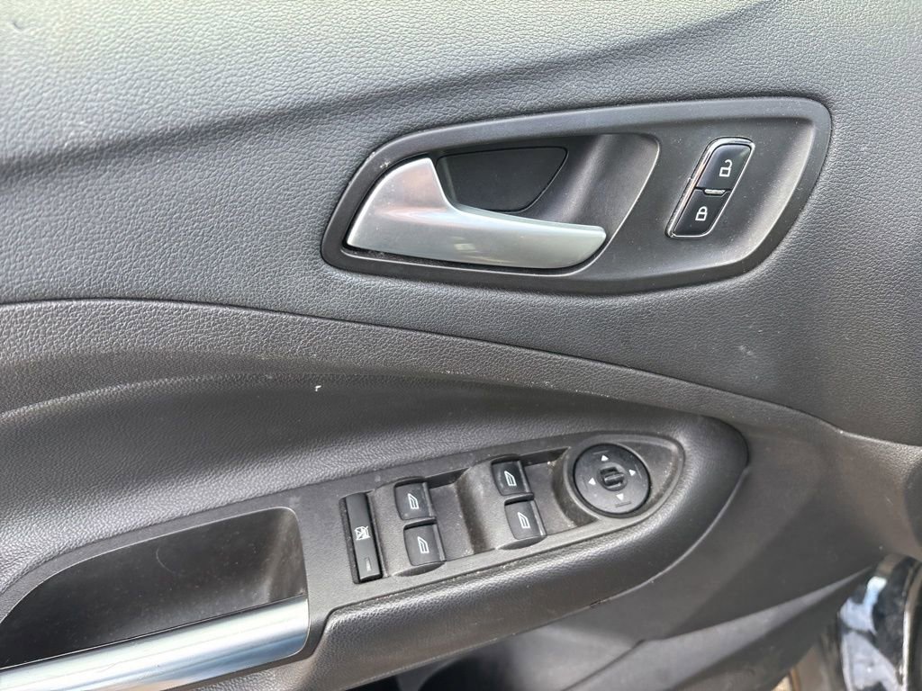 Used 2016 Ford Escape SE w/ SE Cold Weather Package image 17