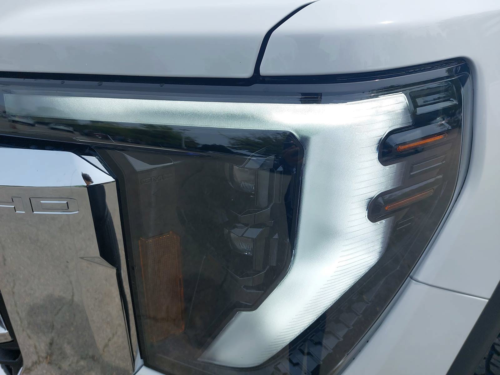 New 2026 GMC Sierra 2500 SLE w/ SLE Value Package; AWD/4WD image 29