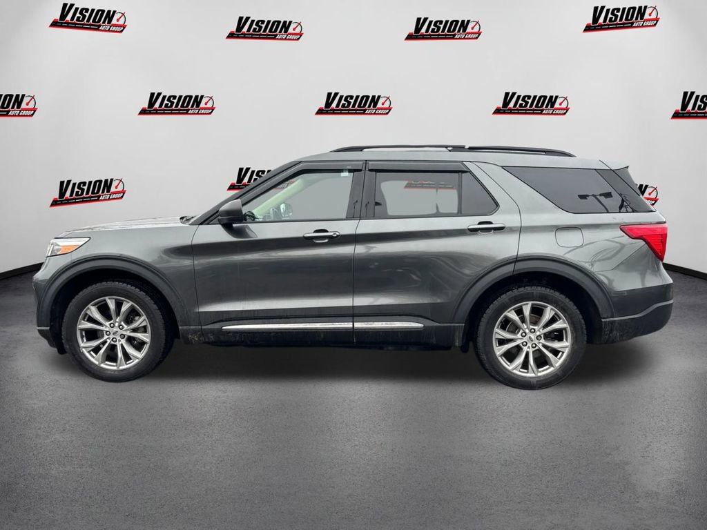Used 2020 Ford Explorer XLT w/ Equipment Group 202A image 8
