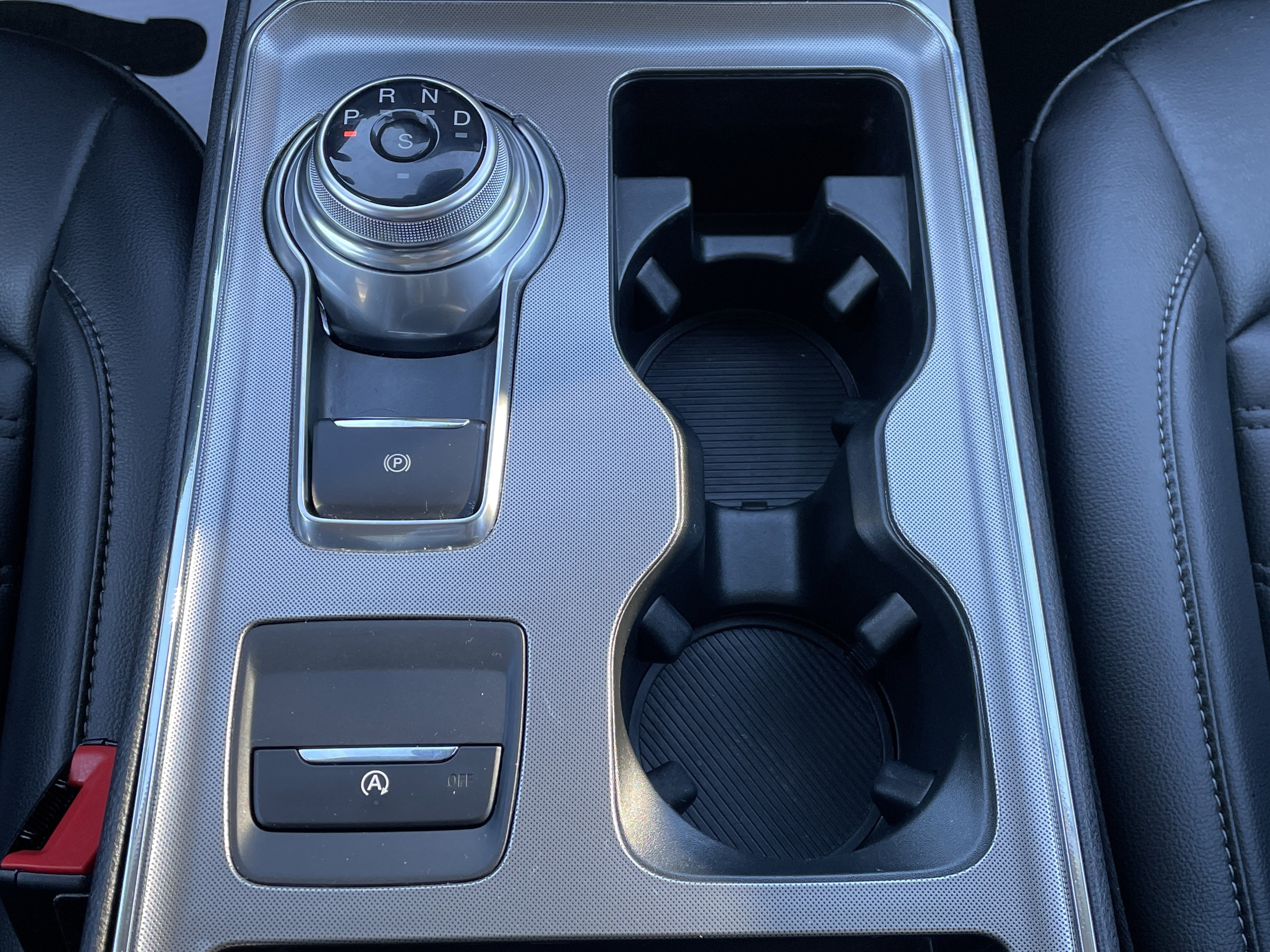 Used 2022 Ford Edge SEL w/ Convenience Package image 26