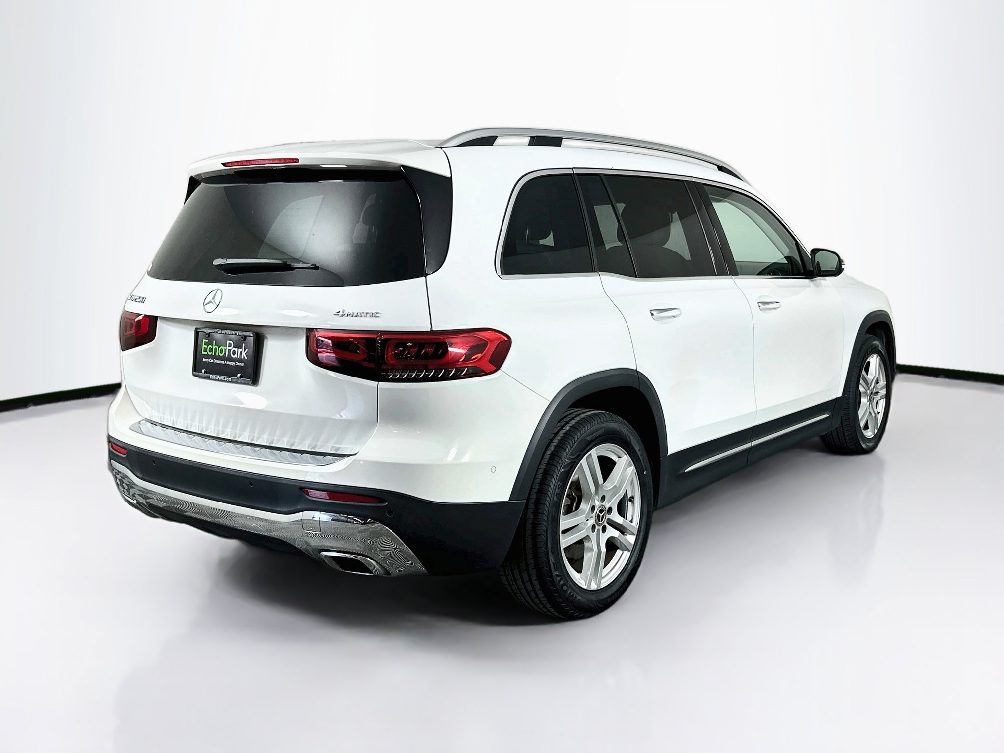 Used 2023 Mercedes-Benz GLB 250 4MATIC image 9