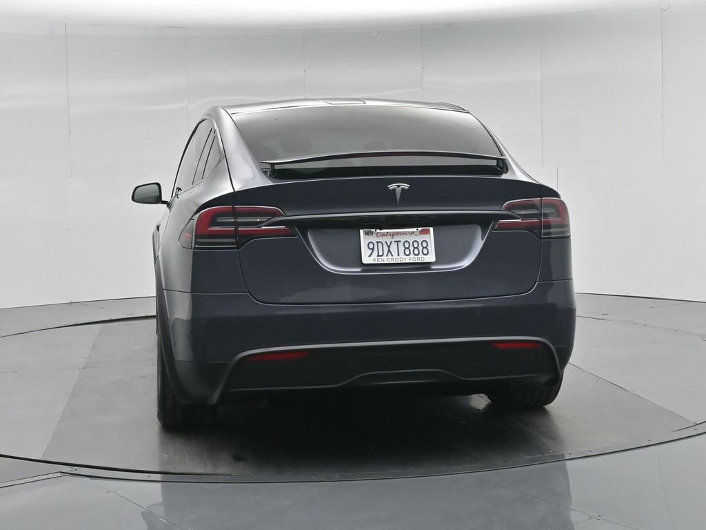 Used 2023 Tesla Model X image 29