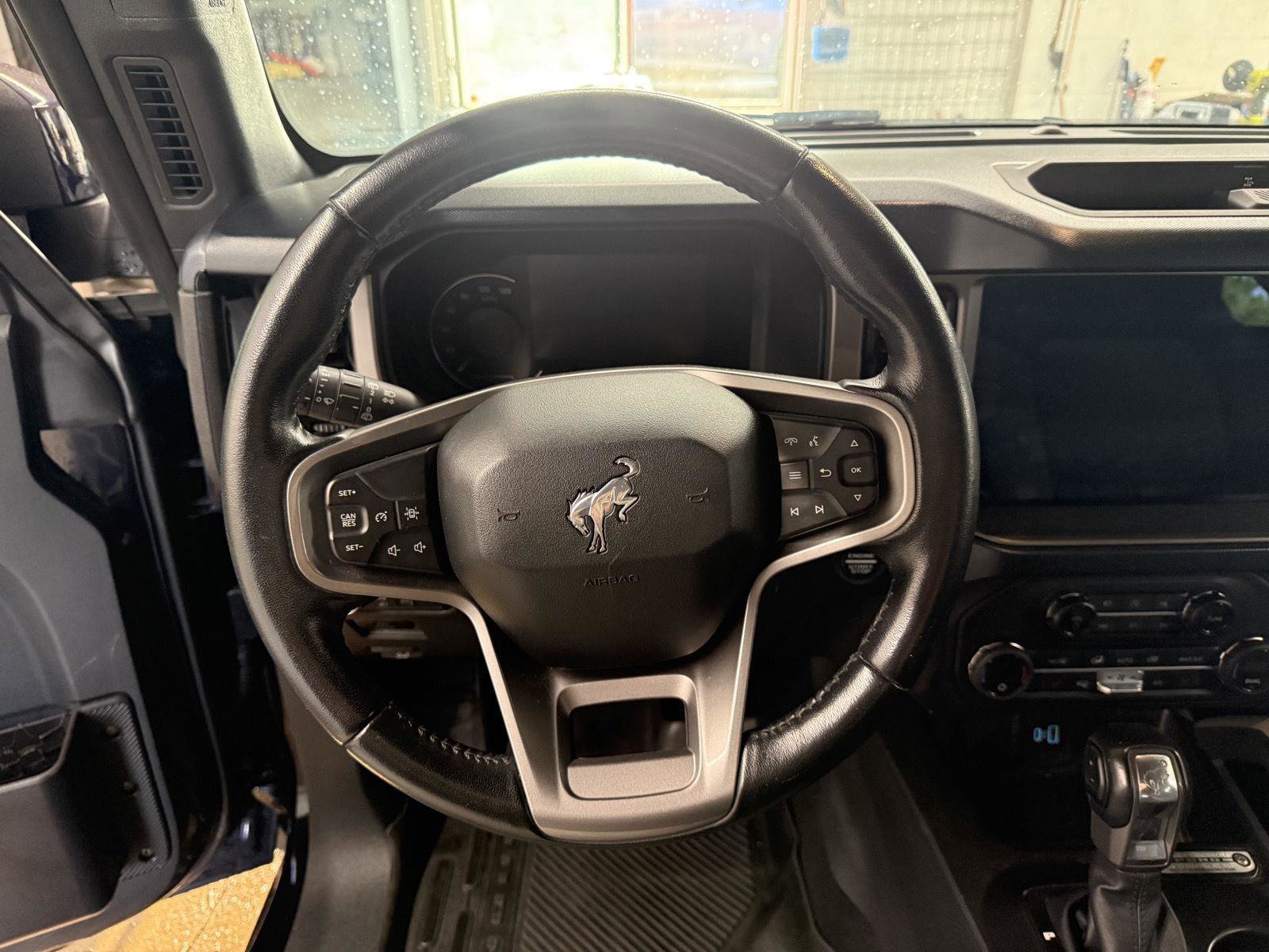 Used 2021 Ford Bronco Outer Banks image 15