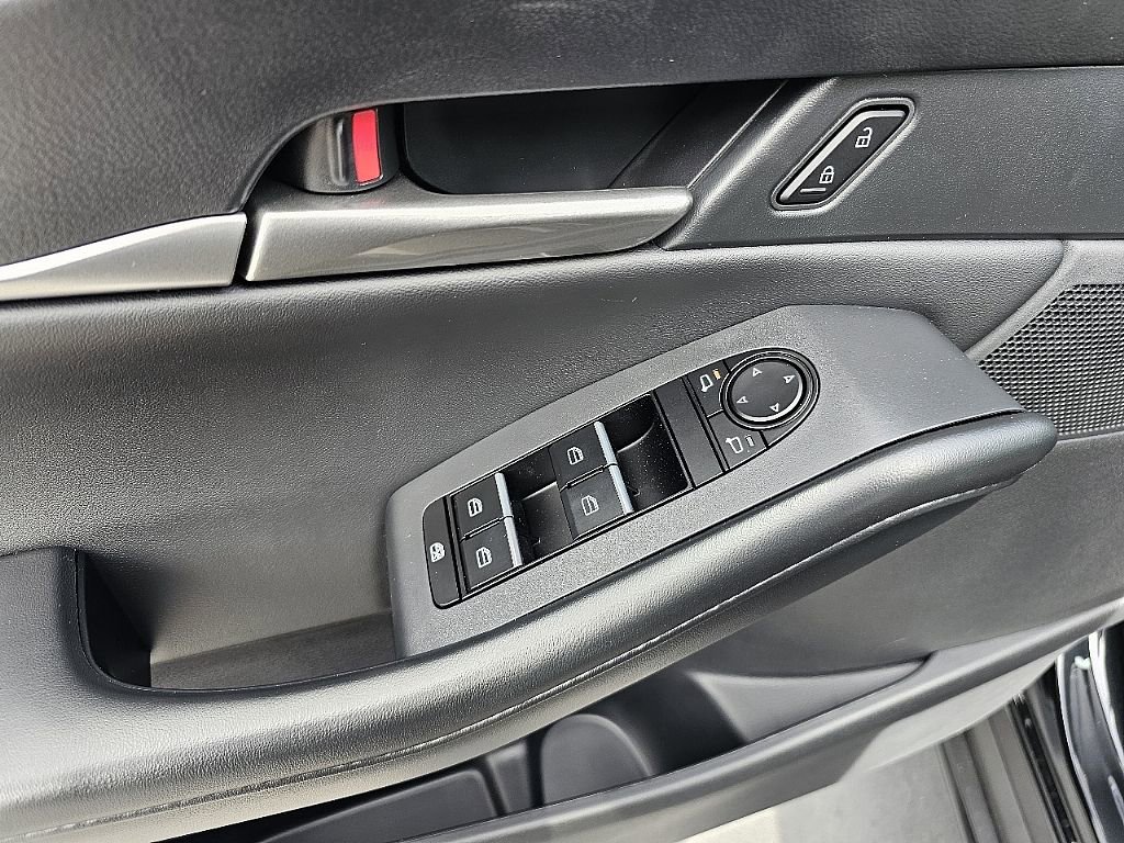 New 2026 MAZDA CX-30 AWD 2.5 S w/ Select Sport Pkg image 26