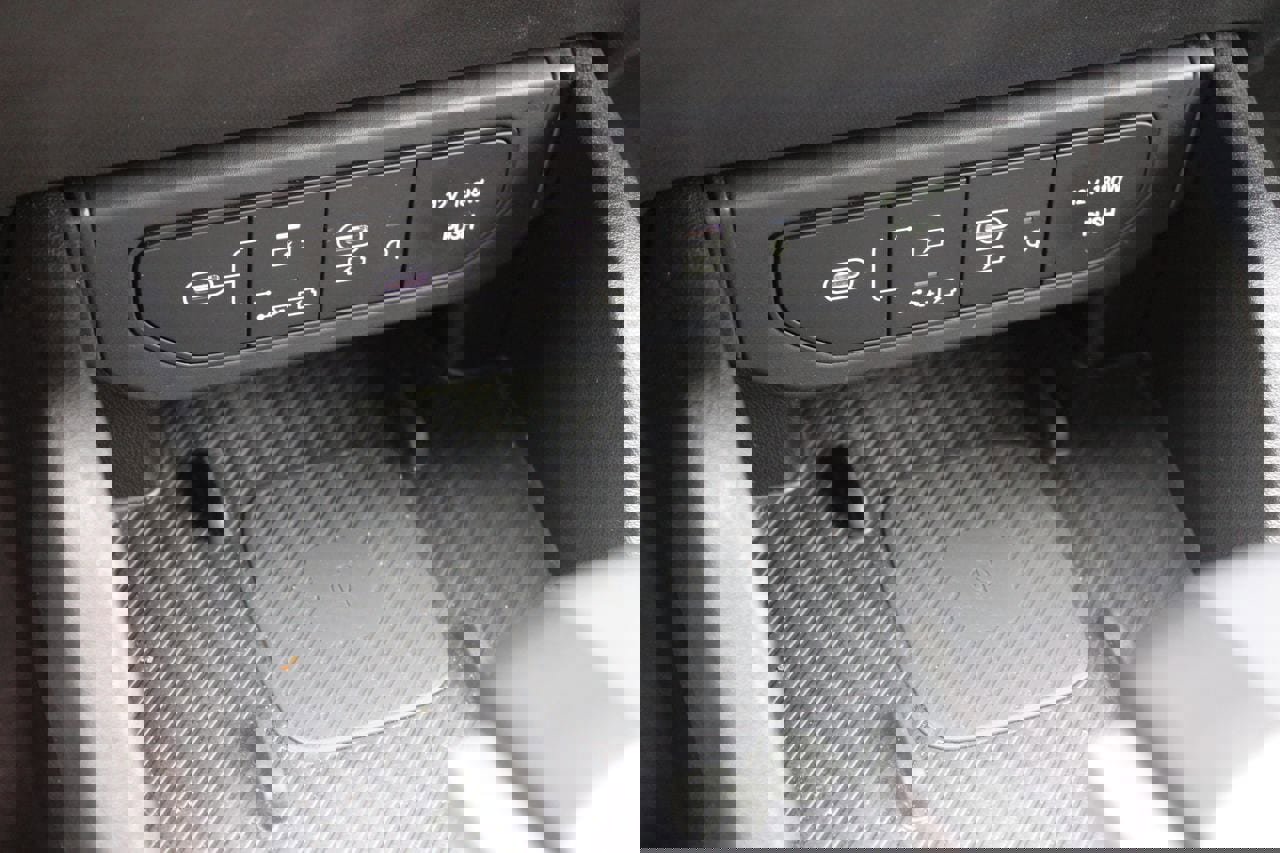 Used 2025 Kia K4 GT-Line w/ GT-Line Premium Package image 26