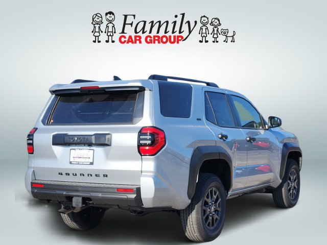 New 2026 Toyota 4Runner SR5 AWD/4WD image 4
