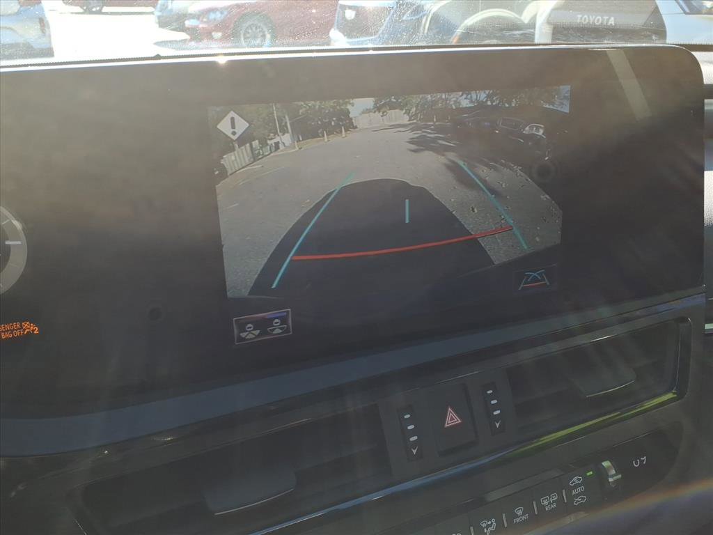 Certified 2022 Lexus ES 350 F Sport image 17