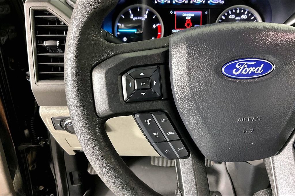 Used 2020 Ford F250 XL w/ STX Appearance Package AWD/4WD image 11