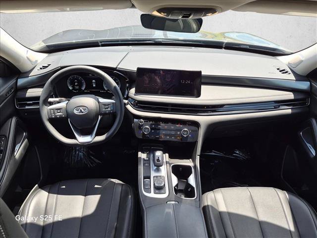 Used 2025 INFINITI QX60 Luxe AWD/4WD image 19