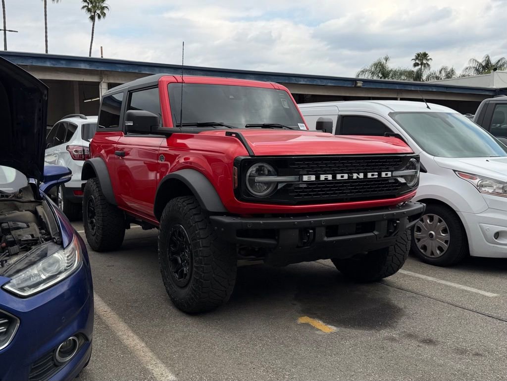 Used 2022 Ford Bronco Wildtrak image 1