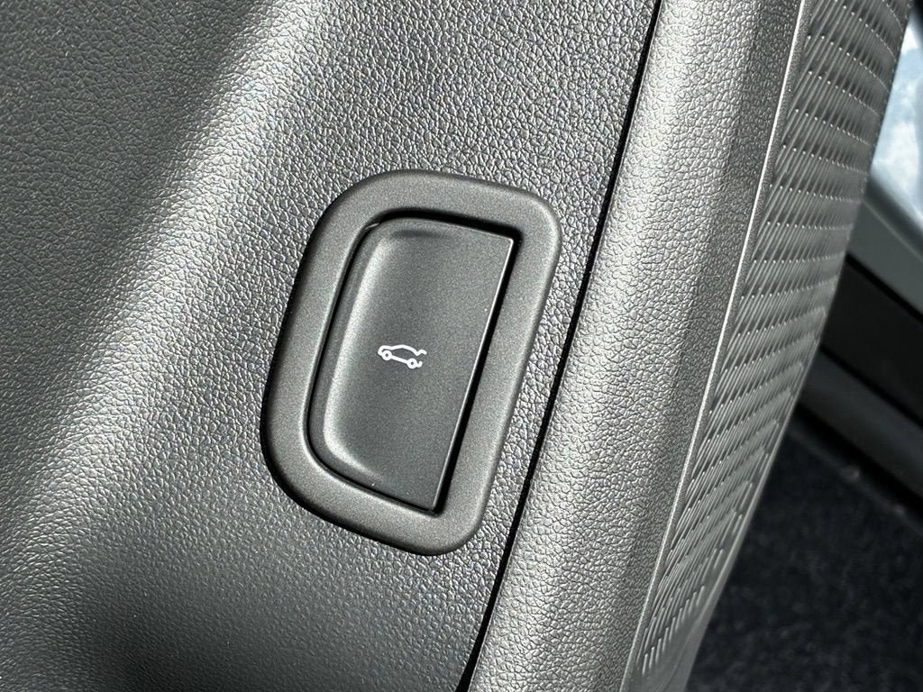 New 2026 Chevrolet Traverse Z71 AWD/4WD image 4