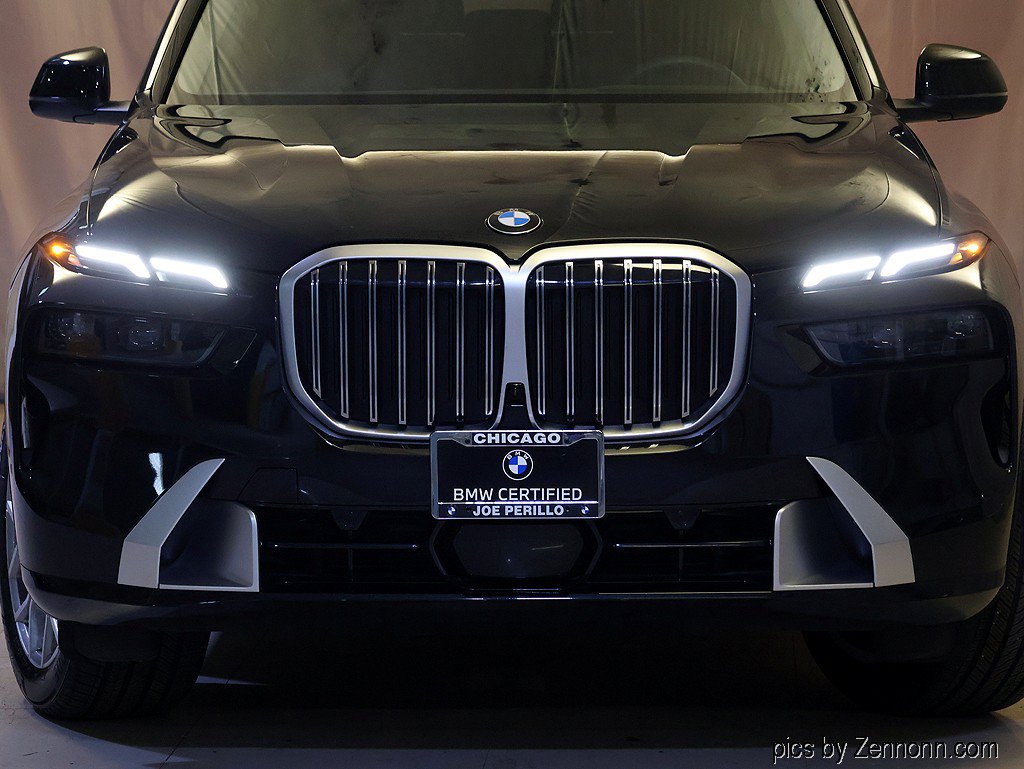 Certified 2025 BMW X7 xDrive40i AWD/4WD image 6
