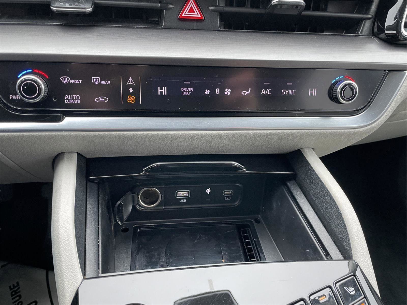 Used 2023 Kia Sportage EX image 28