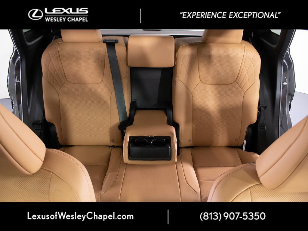 Used 2025 Lexus RX 350h w/ Accessory Package AWD/4WD image 15