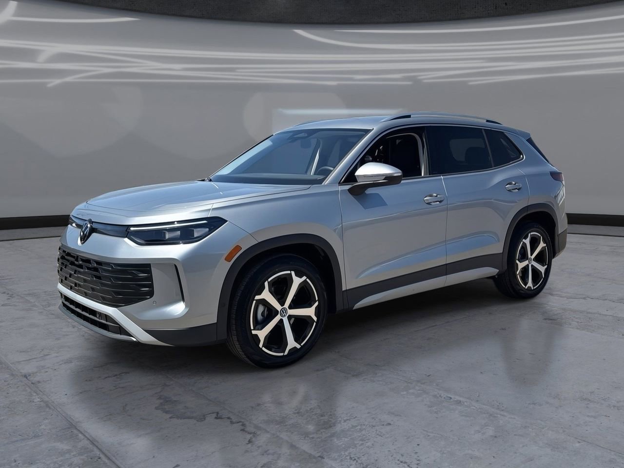 New 2026 Volkswagen Tiguan SE FWD image 1