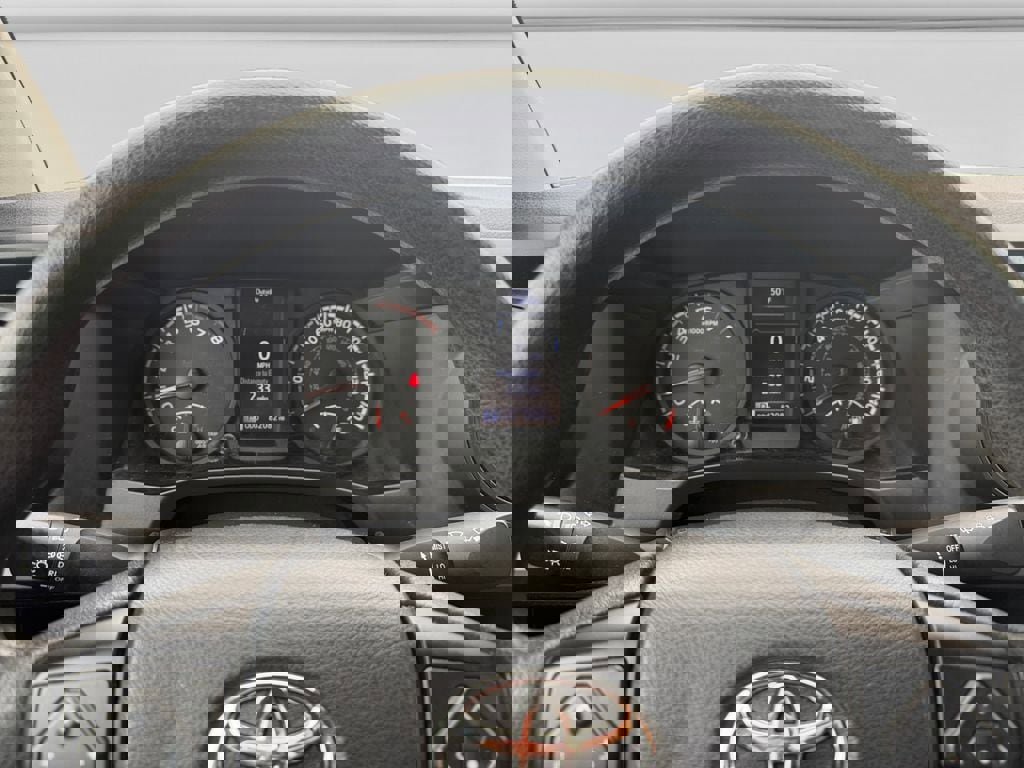 Used 2019 Toyota Tacoma SR image 16