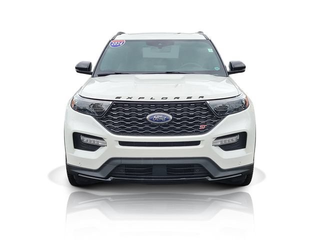 Certified 2024 Ford Explorer ST w/ Equipment Group 401A AWD/4WD image 2