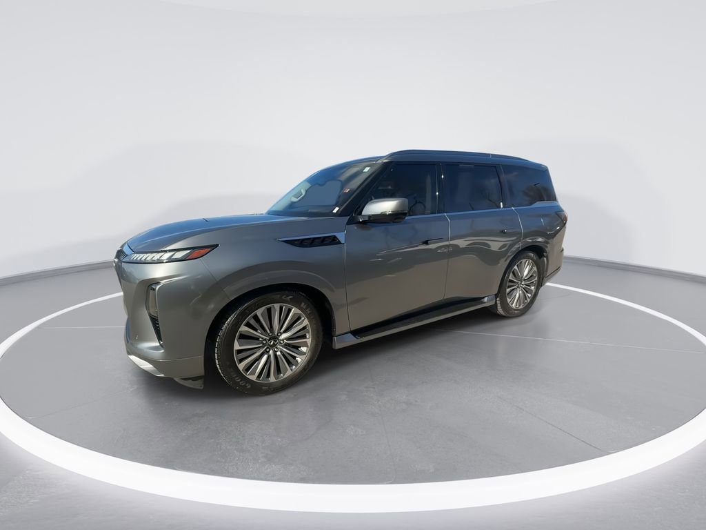 Used 2025 INFINITI QX80 Sensory AWD/4WD image 4