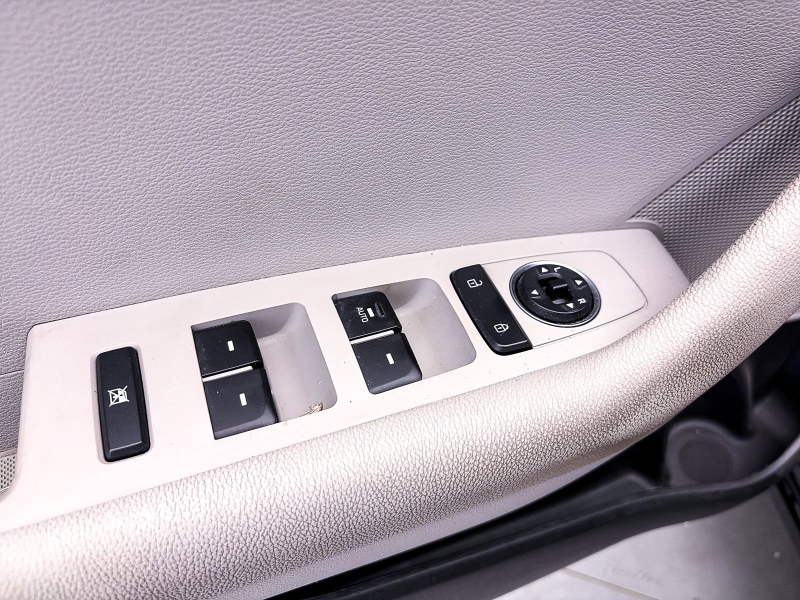 Used 2017 Hyundai Sonata SE FWD image 13