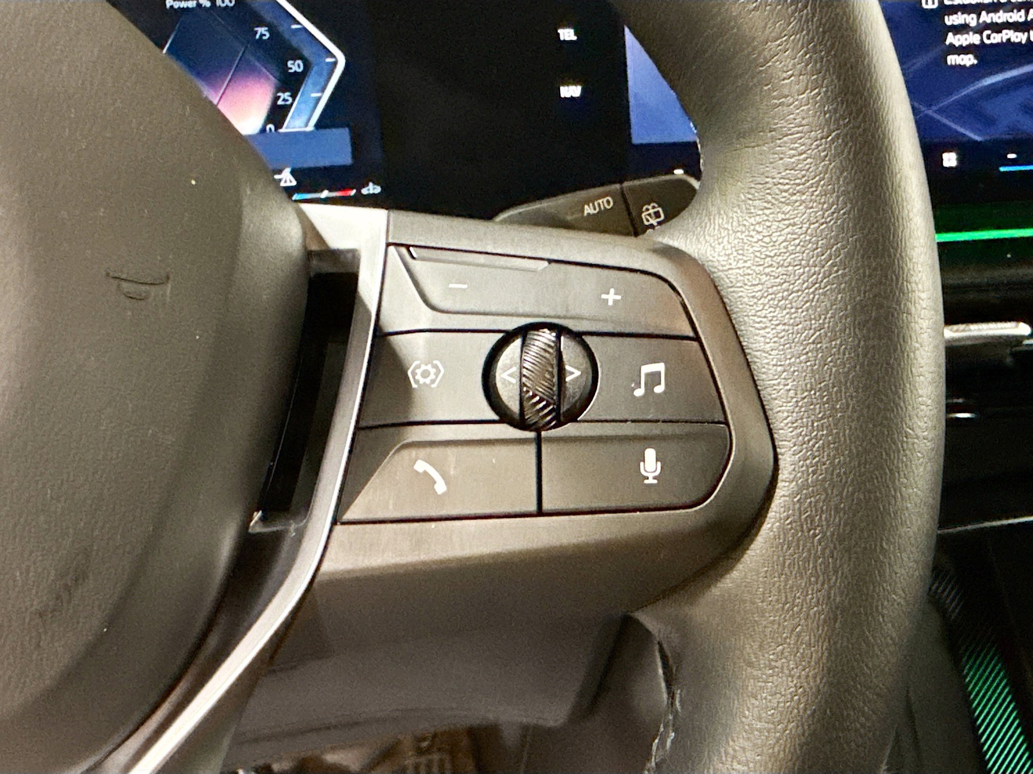 Used 2025 BMW X1 xDrive28i w/ Technology Package image 37