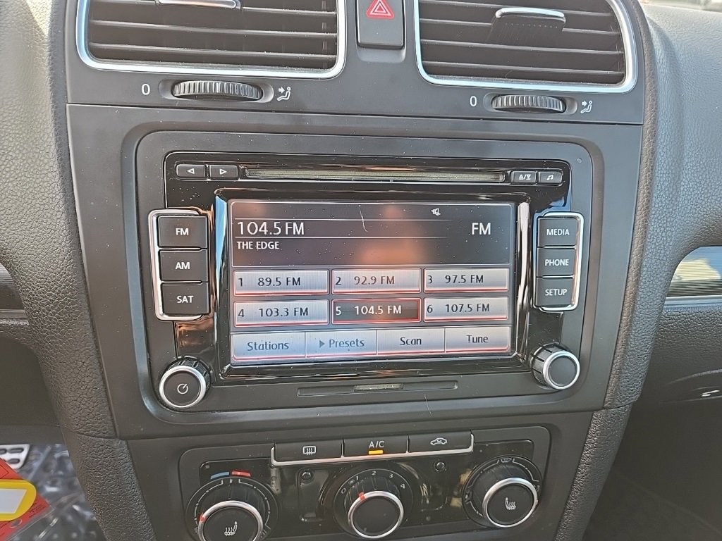 Used 2013 Volkswagen GTI 2-Door image 26