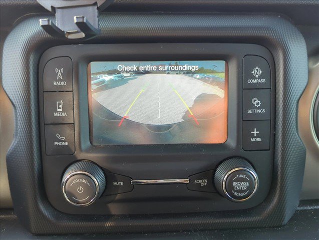 Used 2018 Jeep Wrangler Unlimited Sport S AWD/4WD image 14