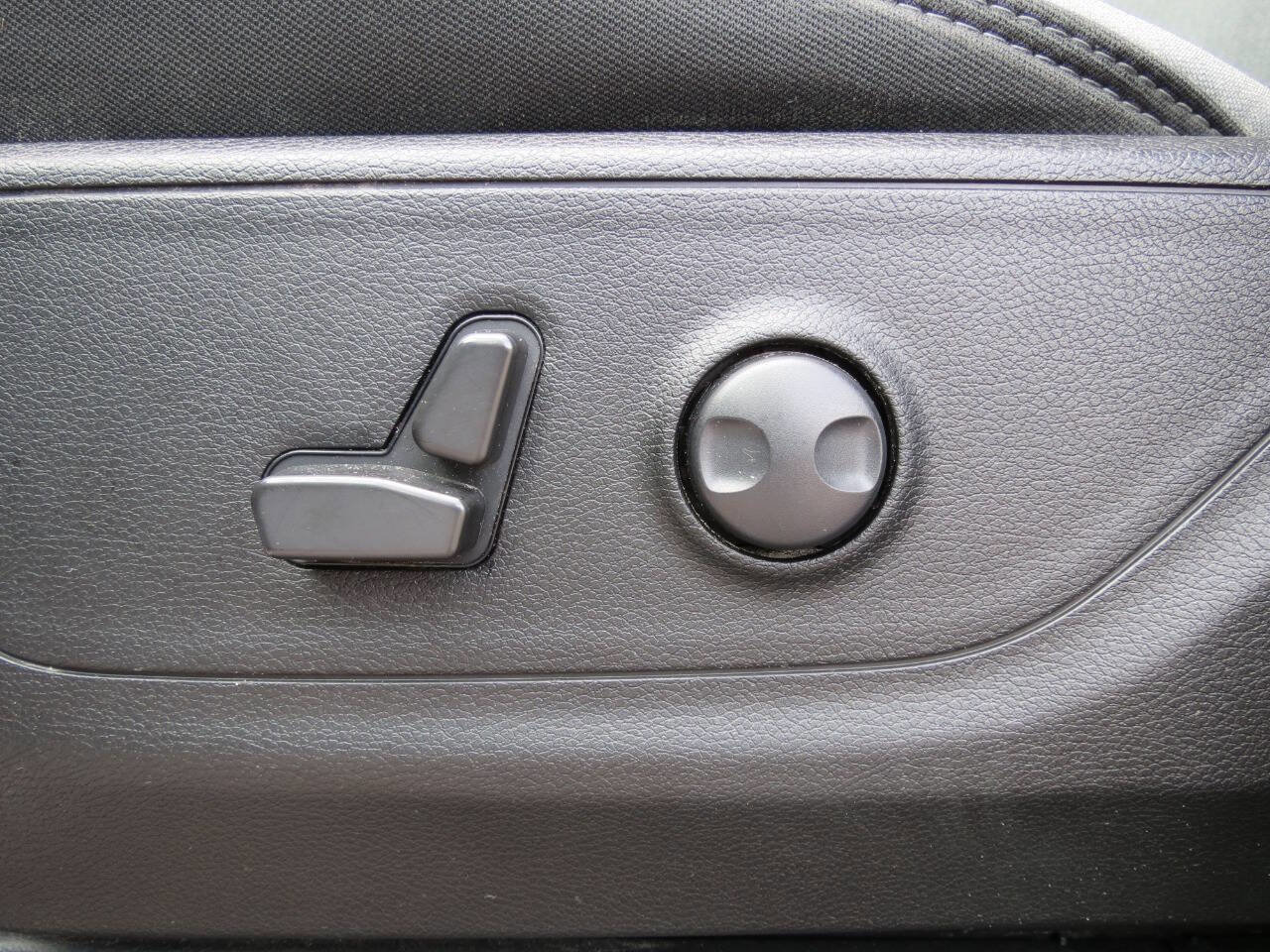 Used 2022 RAM 1500 Big Horn image 11