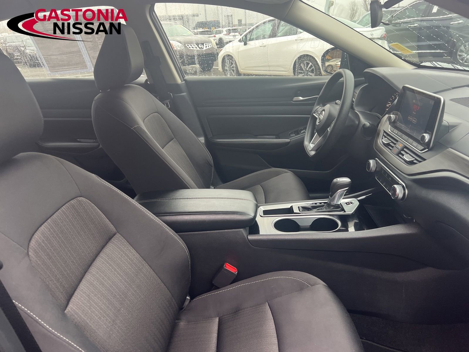 Used 2024 Nissan Altima 2.5 SV image 26