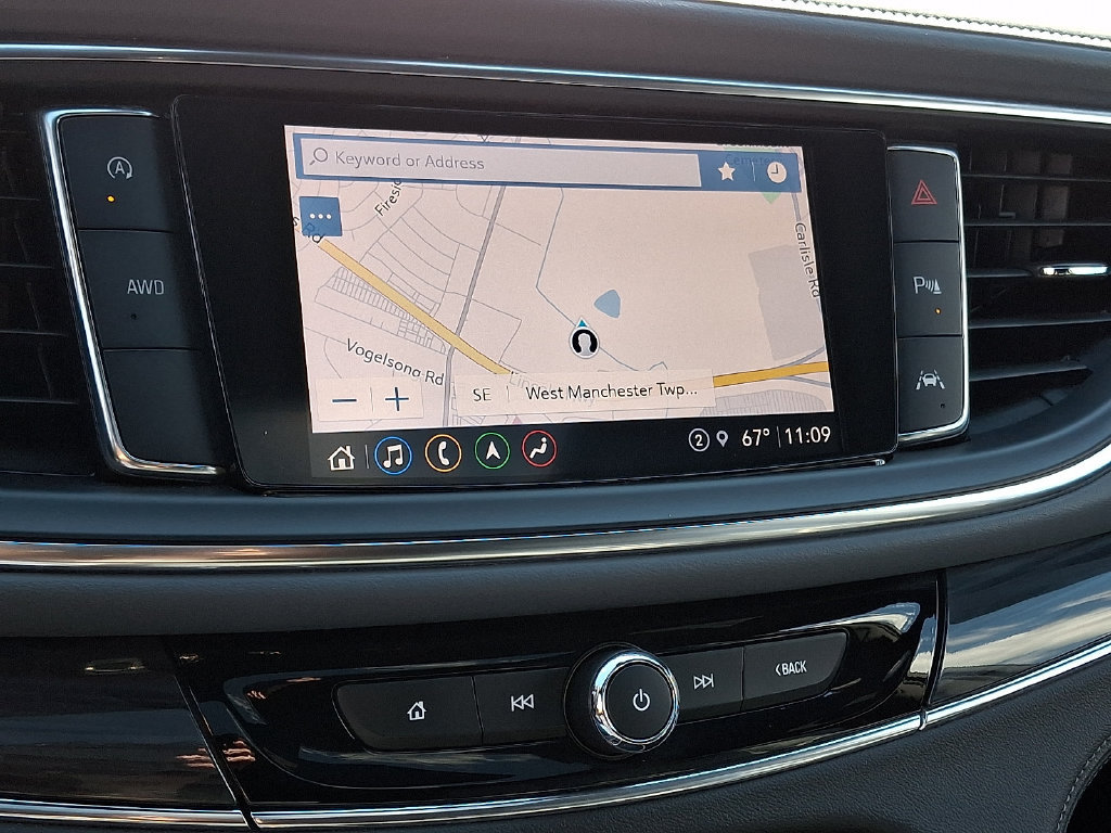 Used 2023 Buick Enclave Essence w/ Experience Buick Package AWD/4WD image 3