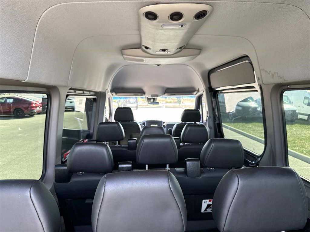 Used 2018 Mercedes-Benz Sprinter 2500 image 13