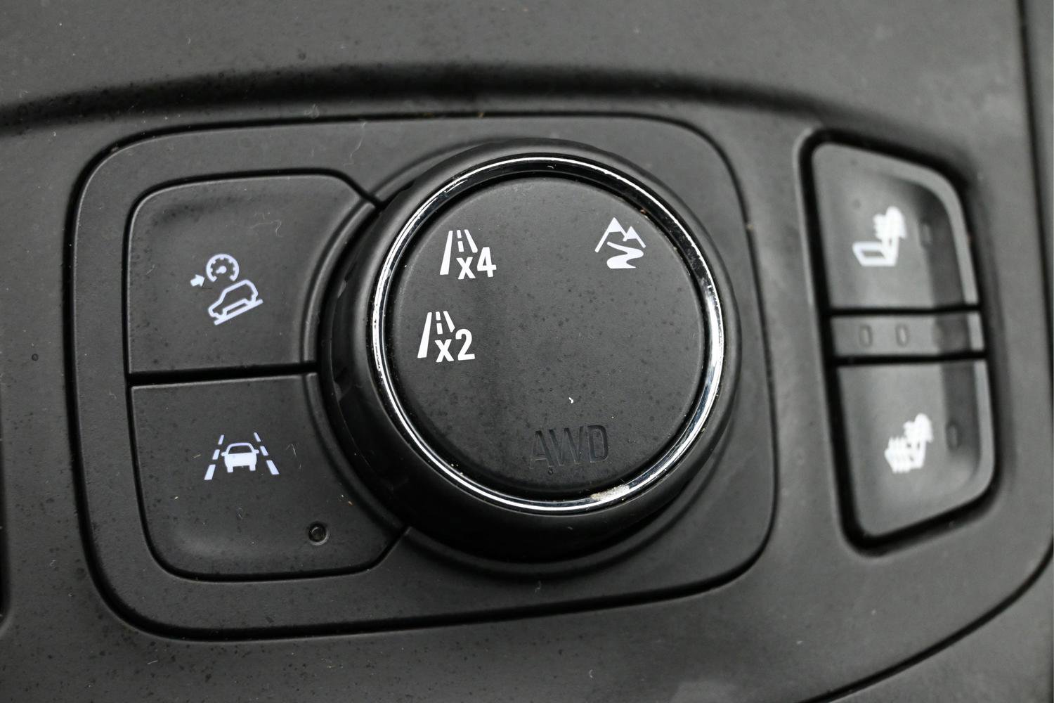 Used 2020 GMC Terrain SLE w/ Driver Convenience Package image 25