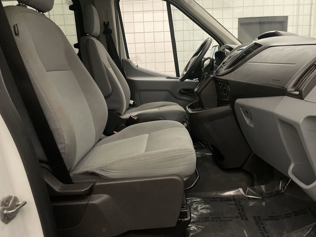 Used 2019 Ford Transit 350 XL image 18