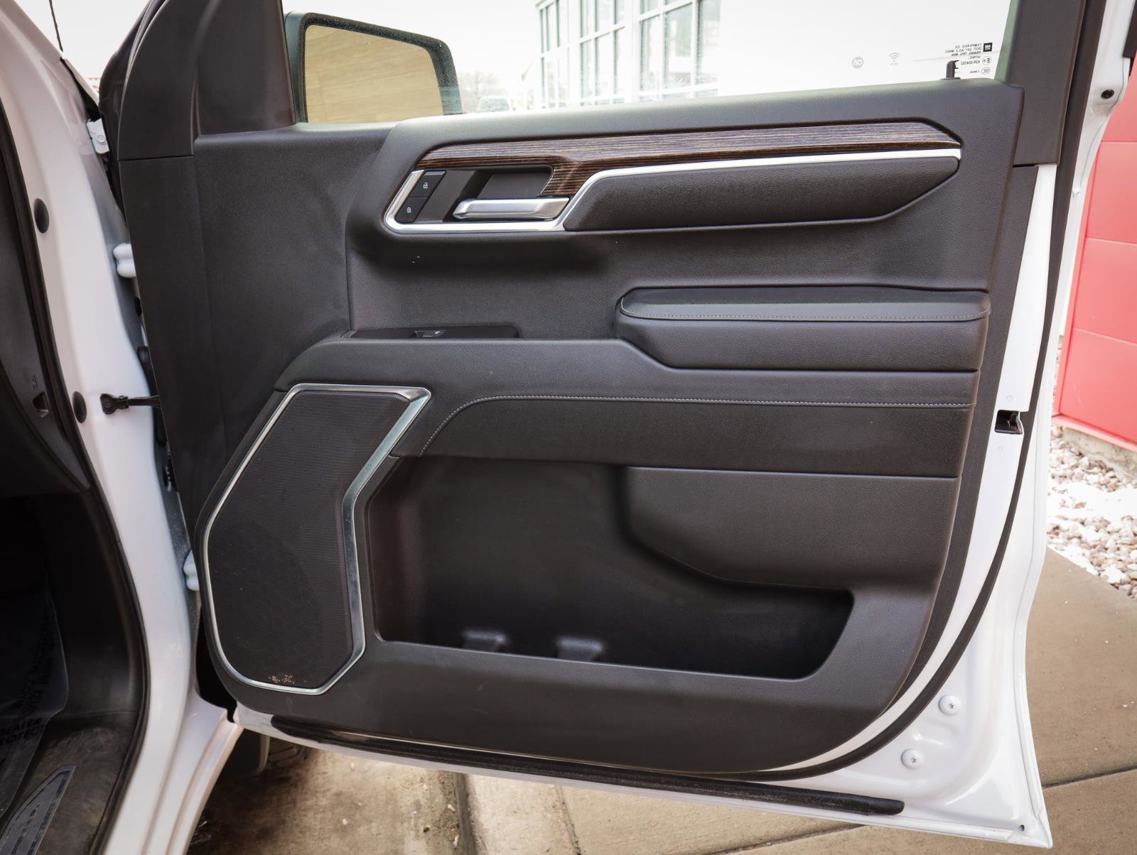 Used 2023 GMC Sierra 1500 Elevation image 25