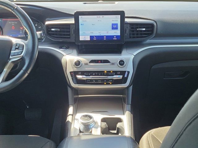 Used 2021 Ford Explorer XLT AWD/4WD image 5